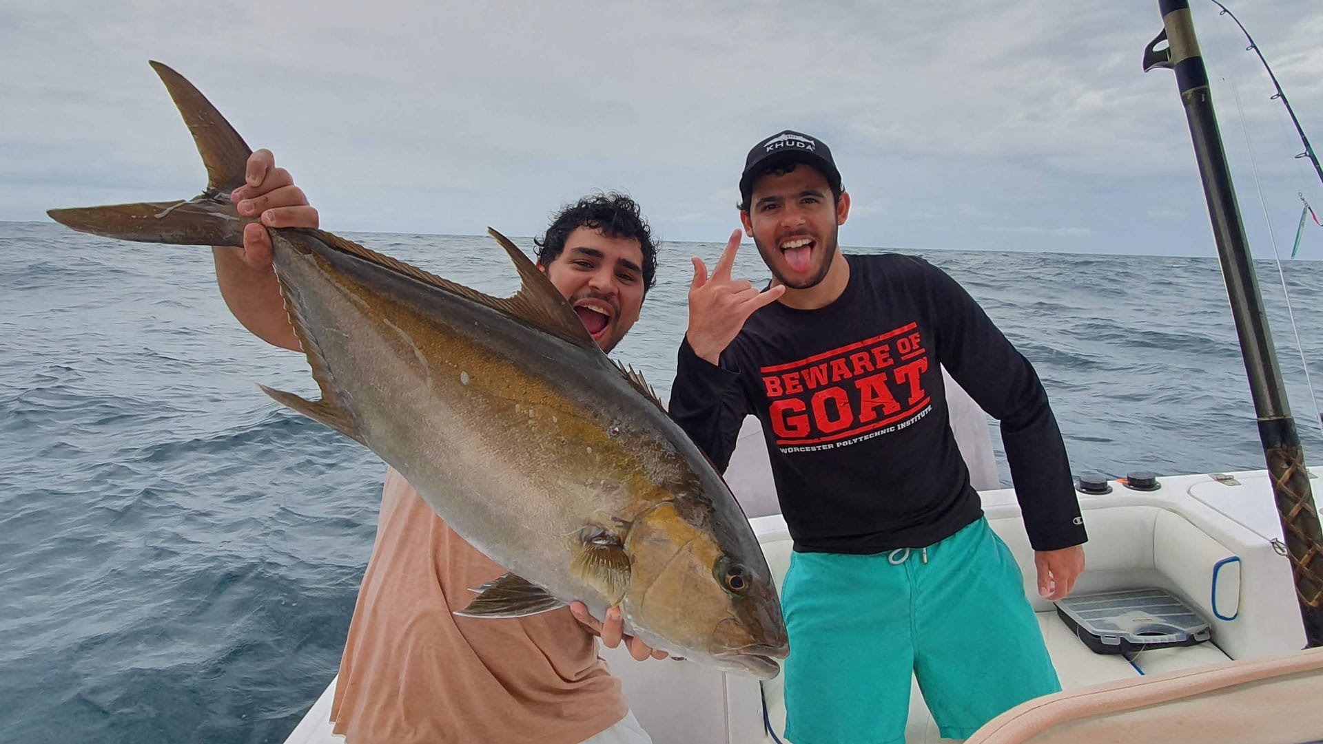 Pesca en el mar | Offshore Fishing | Panama Gem Charters