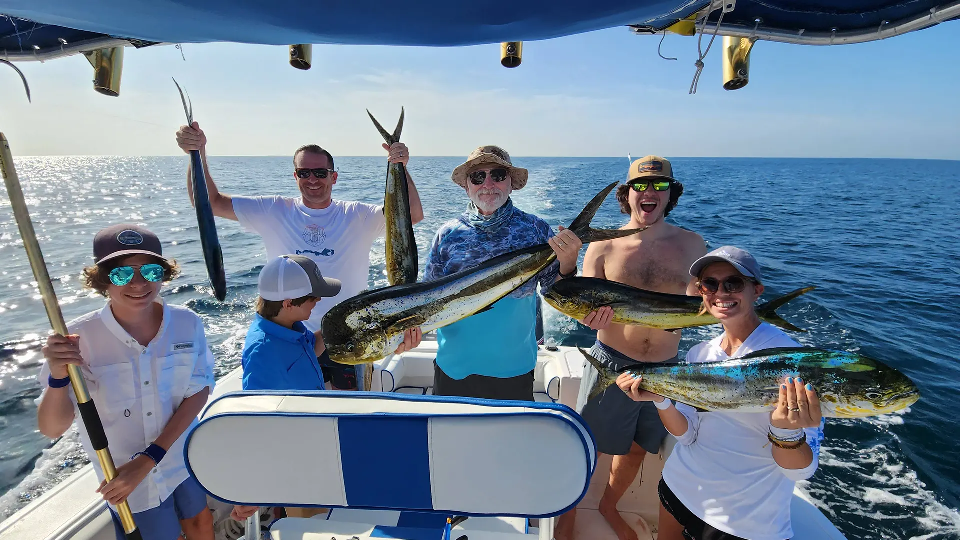 Proline 27 Panama Gem Charters Bay Tour Sunset Cruise Fishing