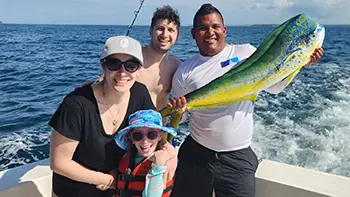 alquiler de yates para tour privados de pesca a las perlas panama - fishing yacht charters for pearl islands tours
