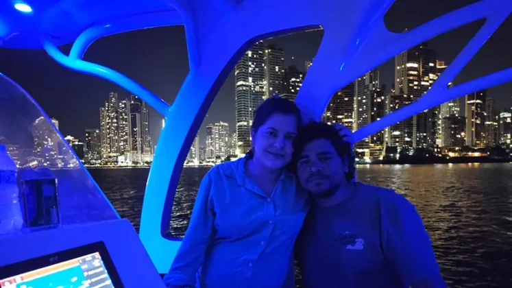 Panama Bay Tour - Private Sunset Cruises - Tours por la Bah&iacute;a de Panam&aacute; - Tours Privados en yate