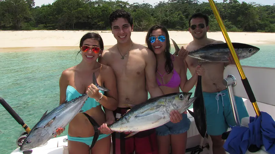 sport fishing in panama - pesca deportiva en panama