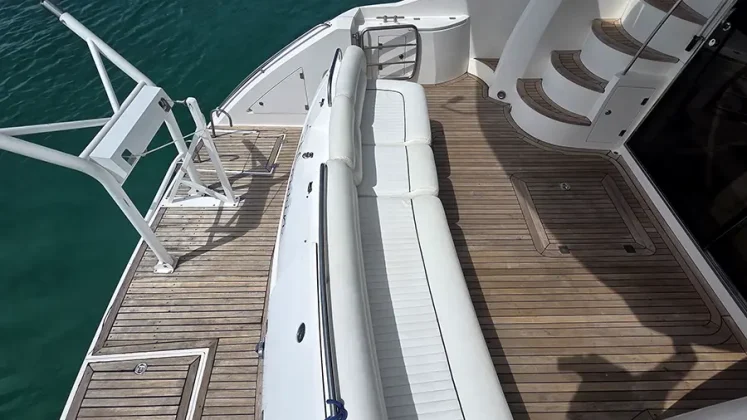 Sunseeker 55' Panama Gem Charters - Maurin
