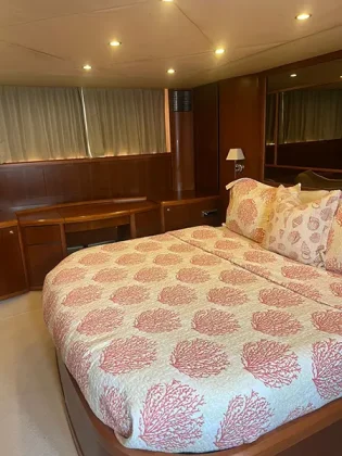 Princess 75'